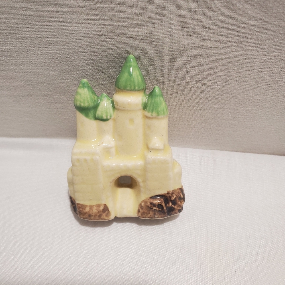 Vintage Mini Aquarium Castle Figurine in Cream and Green Made in Japan